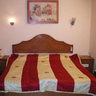 Samdariya Hotel Jabalpur Buitenkant foto